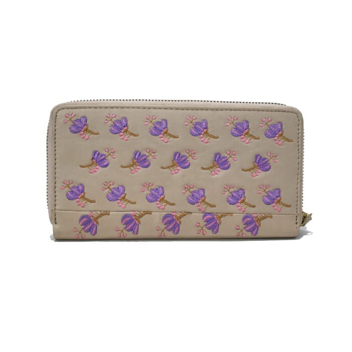 Unique Flower Embroidery Women's Leather Wallet - Image 4